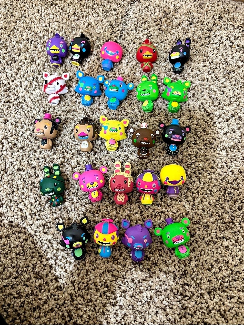 Funko Five Nights at Freddy's Mystery Minis Vinyl Figure Lot